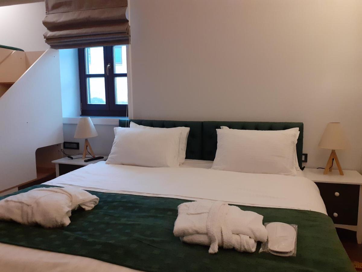 Abi Luxury Villas Monodendri Esterno foto